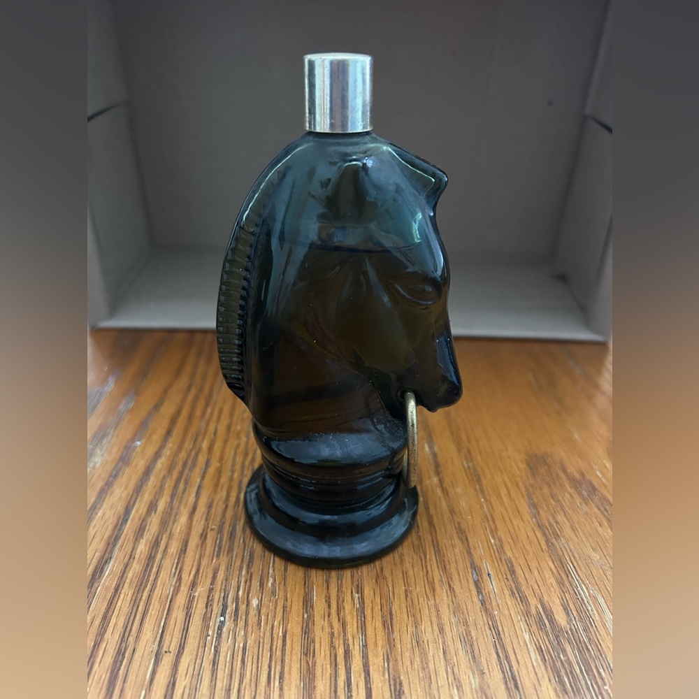 AVON Short Horse Head Cologne